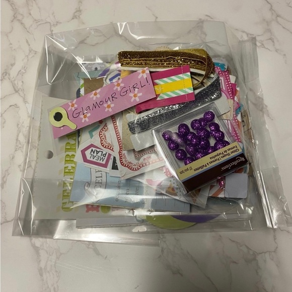 Junk journal kit - Picture 1 of 9